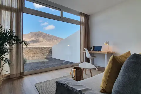 Serena Holiday Homes by LIVVO in Yaiza — foto 4