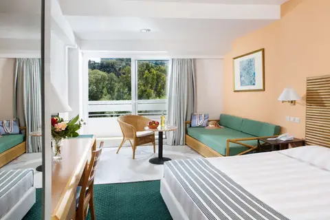 Hotel Dionysos in Ιαλυσός — foto 22
