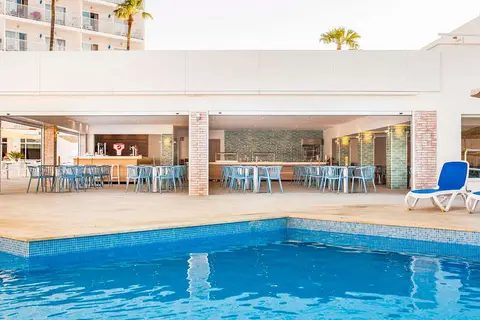 Globales Condes de Alcúdia in Port d'Alcúdia — foto 4