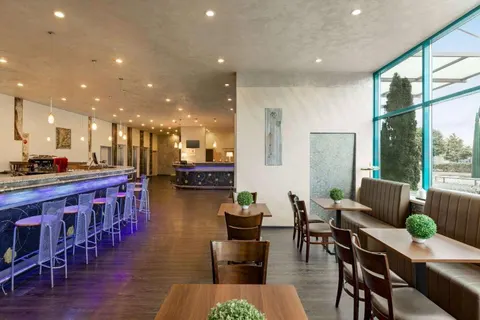 Amedia Express Prag a Trademark by Wyndham foto 1