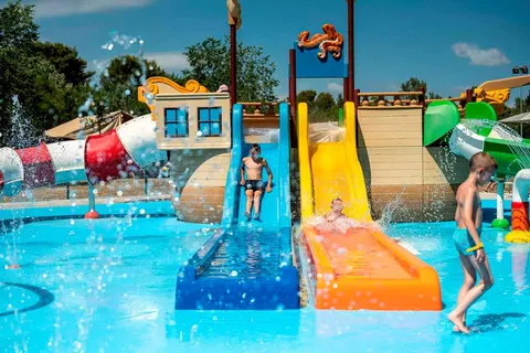 Bi Village Happy Camp foto 3