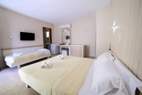 Idi Hotel in Zaros — foto 28