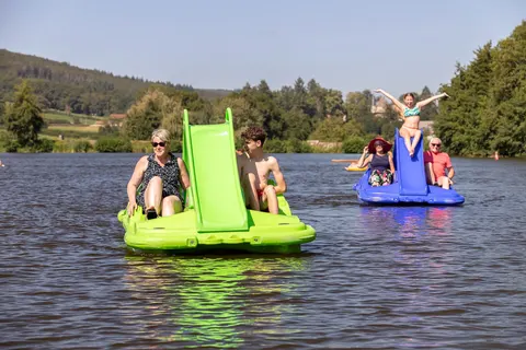 Camping Le Lac De Saint-point foto 10