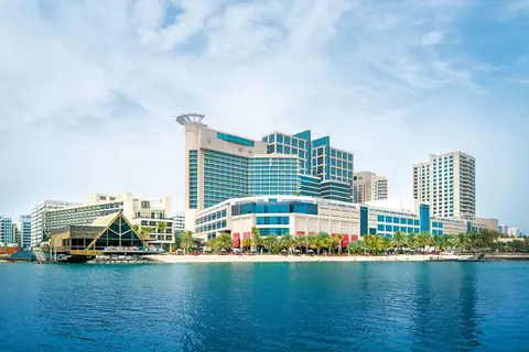 Beach Rotana in الزَّاهية — foto 17