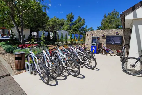 Amadria Park Camping Trogir in Seget Vranjica — foto 30