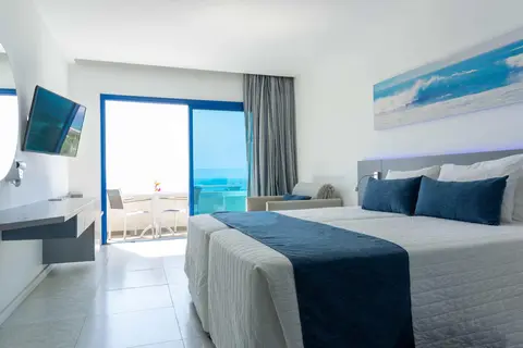 Anonymous Beach Hotel in Αγία Νάπα — foto 12