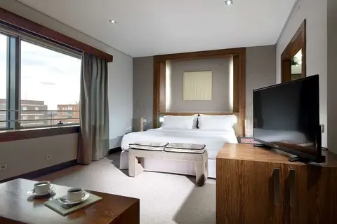 Eurostars Suites Mirasierra in Madrid — foto 27