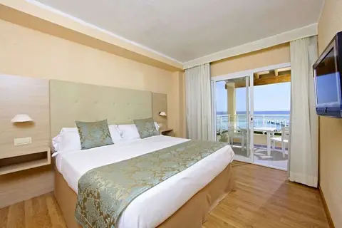 Hotel Zafiro Bahia in Muro — foto 16