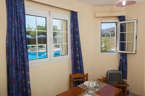 Dimitra Hotel & Apartments in Δημοτική Ενότητα Γουβών — foto 7