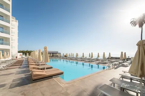 Evalena Beach Hotel in Παραλίμνι