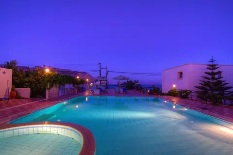 Hotel Adonis in Αγία Γαλήνη — foto 22