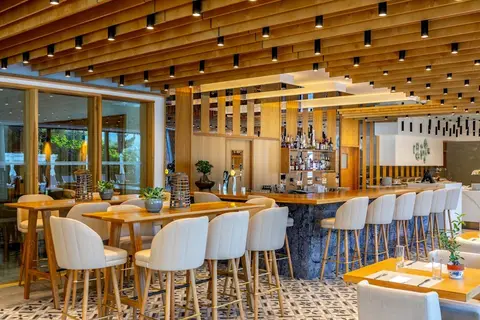 Anemi Hotel & Suites Paphos in Paphos — foto 26