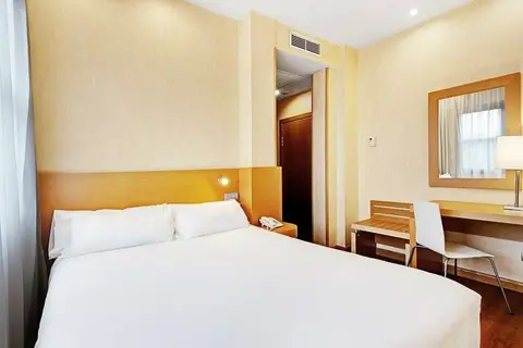 B&B Hotel Madrid Fuenlabrada in Fuenlabrada — foto 10
