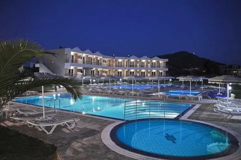 Emerald Hotel in Ιαλυσός — foto 23