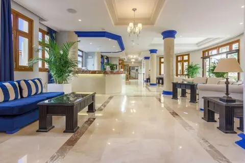 Klayman Olivina Aparthotel in Arona — foto 23