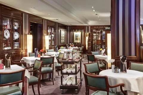 Sercotel Gran Hotel Conde Duque in Madrid — foto 28