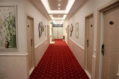 VH Park Hotel Tirana in Kashar — foto 18