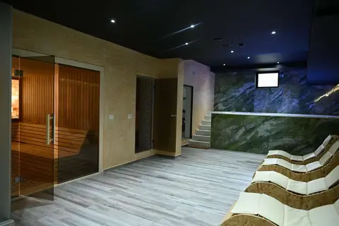 Onufri Hotel in Golem, foto 9