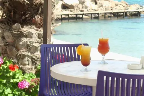 Denizkizi Hotel in Alsancak — foto 6