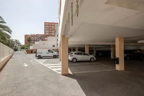 Travelodge Alicante Puerto in Alicante — foto 3