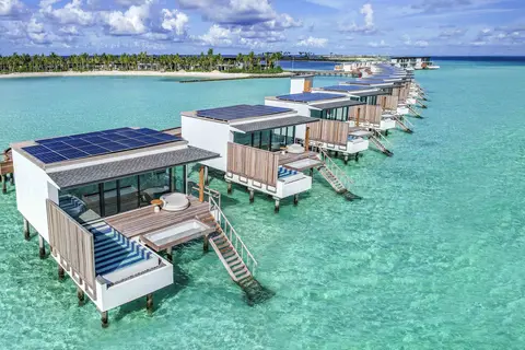 SO/ Maldives in Male' — foto 24
