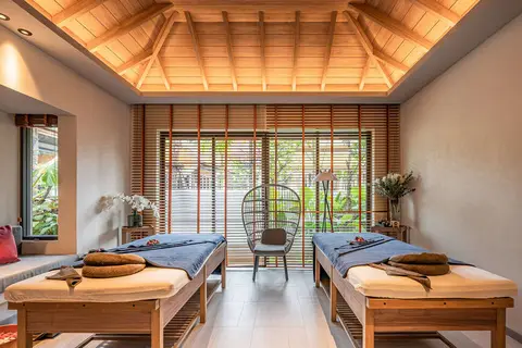 Grand Mercure Khao Lak Bangsak in บ้านบางหลาโอน — foto 10