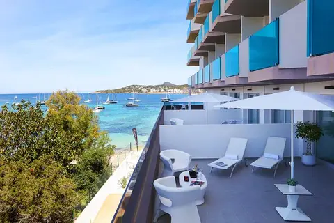 Axel Beach Ibiza in Sant Josep de sa Talaia — foto 7