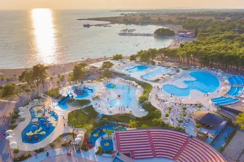 Zaton Holiday Resort Apartments in Unije — foto 17