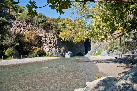 Glamping Alcantara in Motta Camastra — foto 14