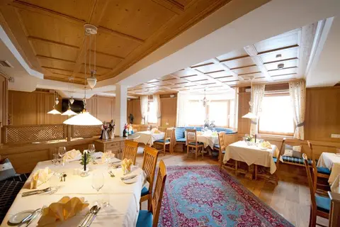 Amadeus Micheluzzi in Serfaus — foto 5