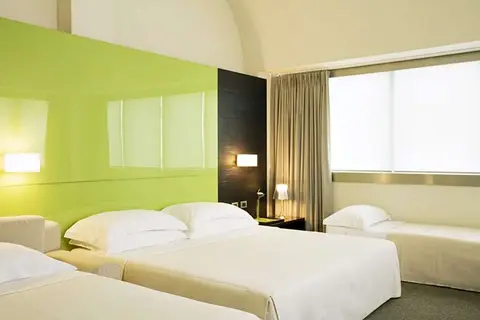 Unahotels T Hotel Cagliari in Cagliari — foto 3