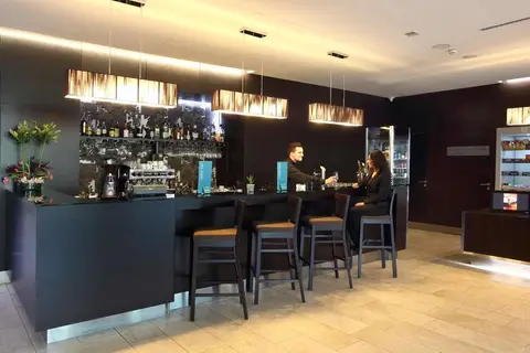 Hotel Occidental Praha Five in Praag — foto 6