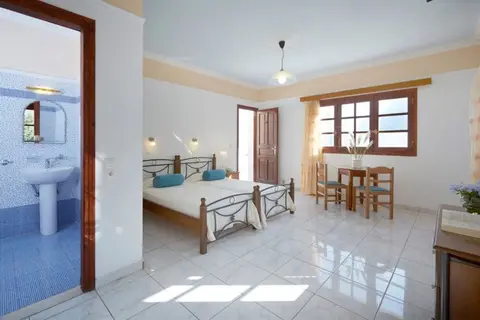 Blue Sea Hotel & Studios in Δημοτική Ενότητα Θήρας — foto 10