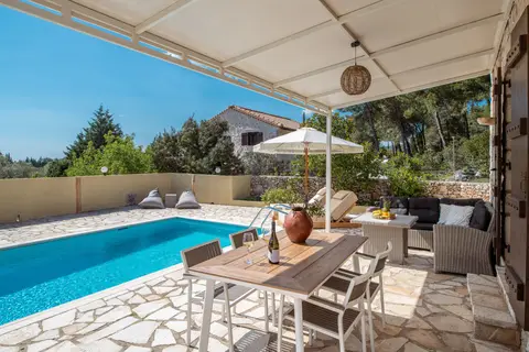 Boschetto Villas in Municipal Unit of Artemisia, foto 7