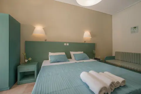 Zefyros Eco Resort in Agios Kirykos — foto 2