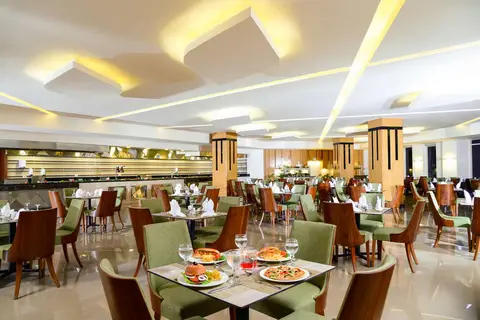 Pickalbatros Royal Moderna Resort in نبق — foto 10