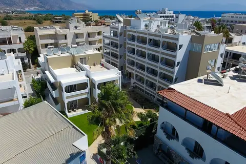 Hotel Agrelli Hotel & Suites in Καρδάμαινα — foto 17