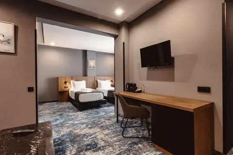 Hotel Splendid Tbilisi in Tbilisi — foto 20
