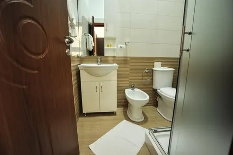 Hotel Vila e Arte in Tirana — foto 9