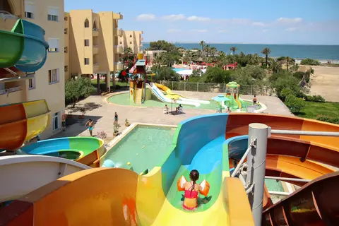 Hotel Skanes Serail Aquapark in المنستير — foto 2