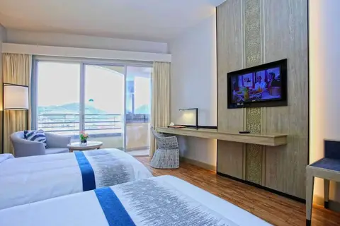 The Royal Paradise Hotel & Spa in Phuket — foto 24