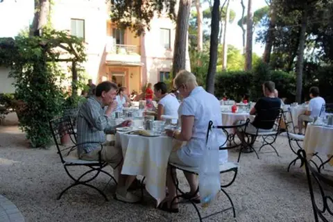Tiziana Marina Di Pietrasanta Hotel in Pietrasanta — foto 16