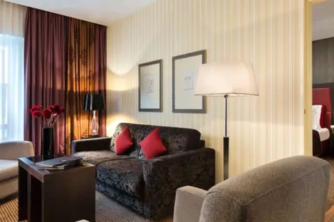 Crowne Plaza Paris Republique in Parijs — foto 23