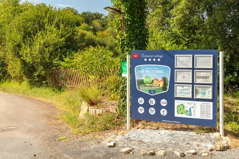 Camping Le Val D Ussel in Proissans — foto 21