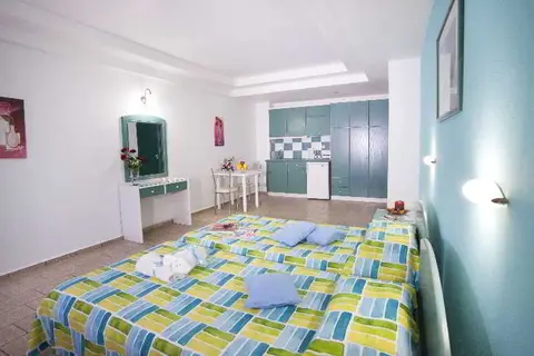 Theoni Apartment in Δημοτική Ενότητα Μαλίων — foto 9