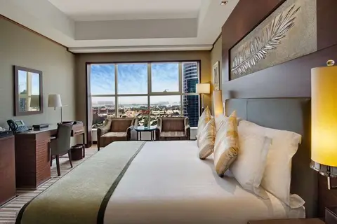Renaissance Business Bay Hotel by Marriott Bo in Dubai — foto 23