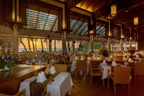 Katathani Phuket Beach Resort in ตำบลกะรน — foto 12