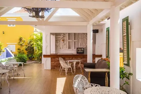 Bario Hotel in Willemstad — foto 16