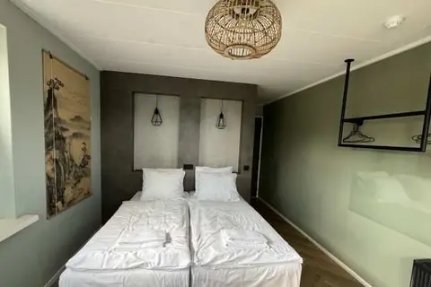 Giethoorn Old Art Hotel in Giethoorn — foto 3