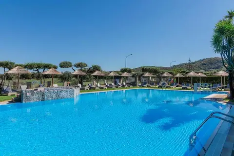 Bostonia Village in Αχαράβη — foto 3